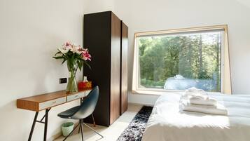 4 bedrooms, Egyptian cotton sheets