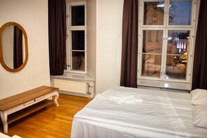 1 makuuhuone, silitysrauta/-lauta, ilmainen Wi-Fi, vuodevaatteet