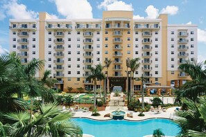 Outdoor pool, a heated pool - Spectacular 2 Bedroom Deluxe VIP at Club Wyndham Palm-Aire January 08-15/2021 (Pompano Beach)