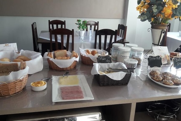 Desayuno completo incluido todos los días
