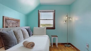 4 habitaciones, escritorio, tabla de planchar con plancha y wifi gratis