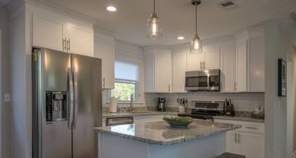 4BR Near KSU & Town Center | 5% / 10% Off