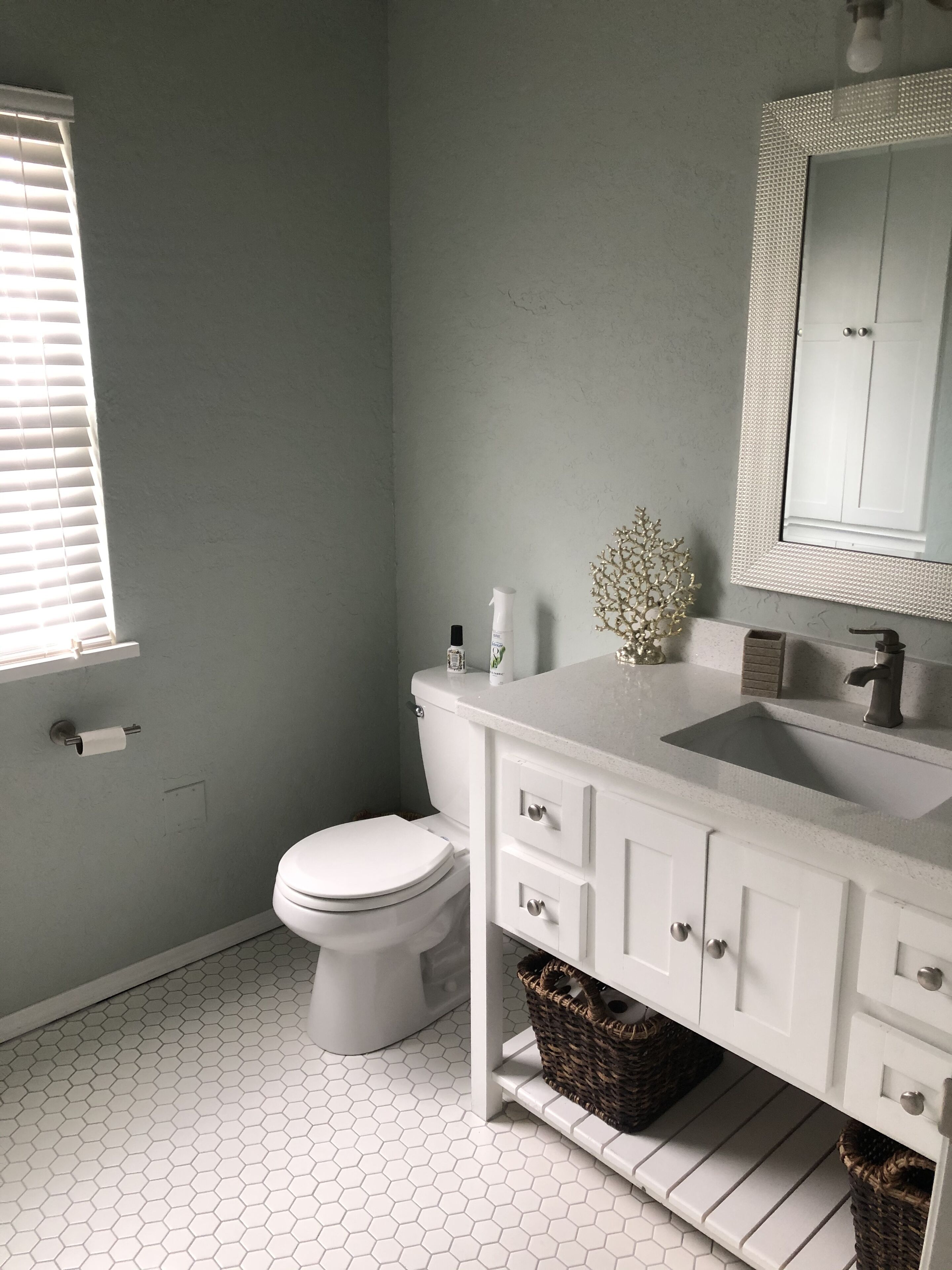 *Relax & Unwind* @ Lake Eufaula’s Retreat - Amazing Views & Large 2 Level Deck