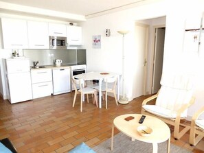 Interior - MAGNIFIQUE APPARTEMENT AVEC VUE IMPRENABLE SUR LA MER (LE CAP D AGDE)