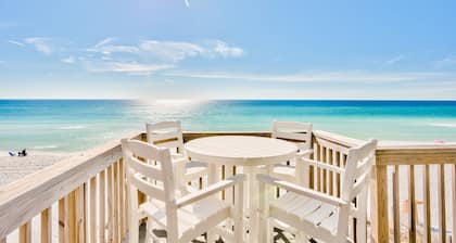 Waterside Dreams with Private Beach and Next To World Famous Pompano Joe's