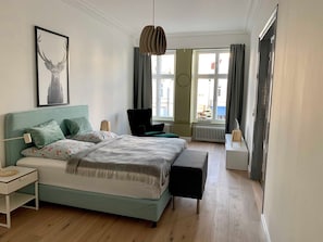 2 chambres, lit parapluie, Wi-Fi, draps fournis