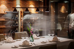 Der serveres morgenmad, frokost og aftensmad