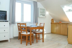 Dining - Baltic Sea for 4 plus baby (Süssau)
