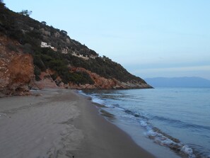 Beach - Meltemia Studio Samos with pool (Kampos Marathokampou)