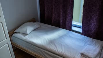 1 makuuhuone, silitysrauta/-lauta, ilmainen Wi-Fi, vuodevaatteet