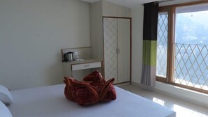 Unclassified image, 4 of 5, button - Hotel Mid Town Shimla (Shimla)