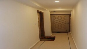 Unclassified image, 2 of 5, button - Hotel Mid Town Shimla (Shimla)