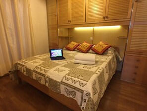 1 bedroom, iron/ironing board, Internet, wheelchair access
