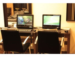 Business center - Smoking Semidouble room Buffet breakfast St / Ota-ku Tokyo (Ota-ku)