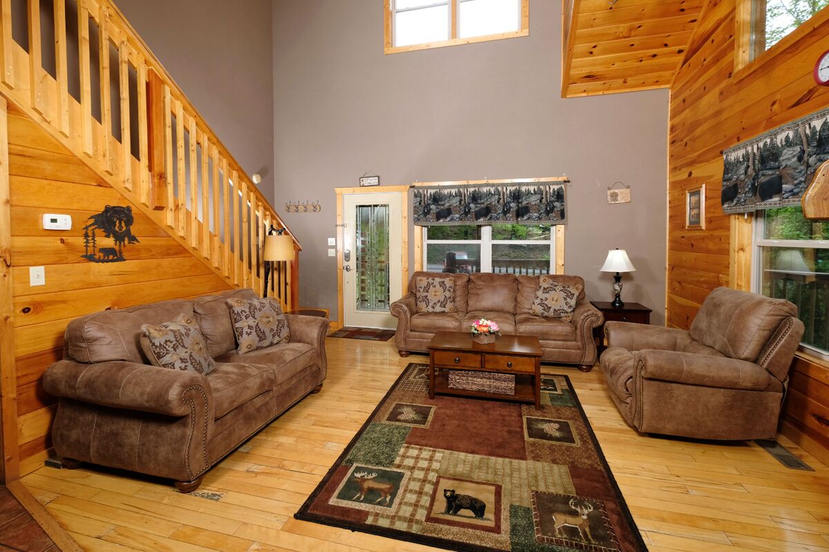 Pigeon Forge Hideaway - 2BR/2BA - Close to Downtown