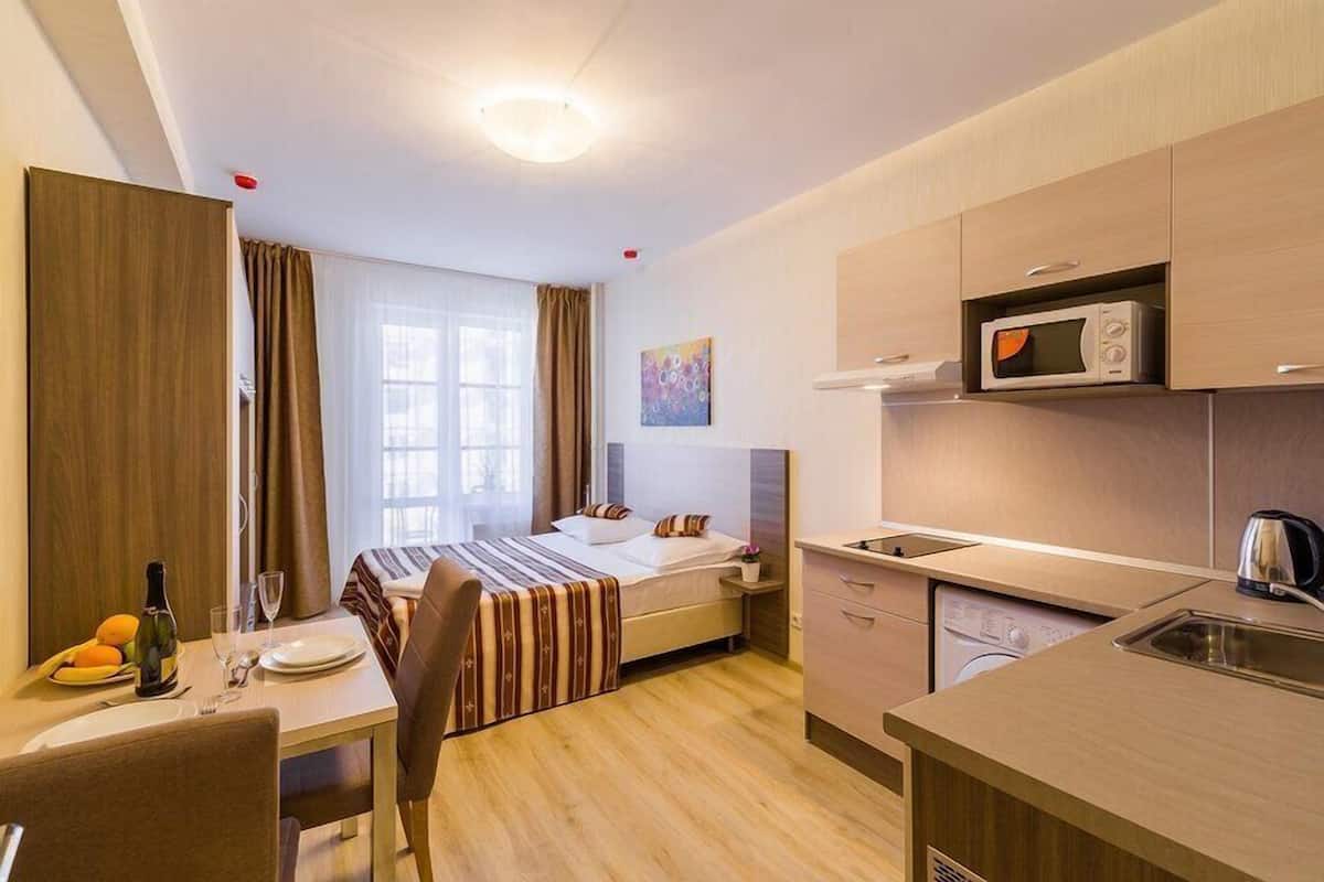 Apartemen Standar | 1 kamar tidur, tirai kedap cahaya, dan setrika/meja setrika