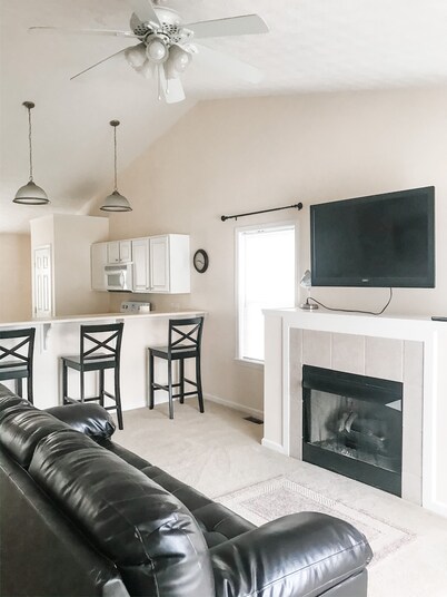 Quiet home close to wec