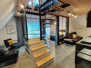 Design Apartment (Kazalnica) | Living room | 43-inch Smart TV with digital channels, TV - Willa Kozińcówka (Zakopane)