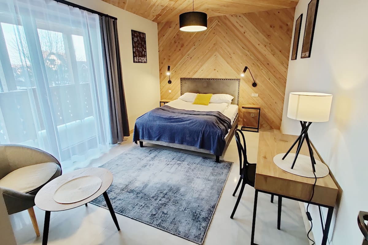 Leilighet – design (Jodelka) | Sengetøy av topp kvalitet, strykejern/-brett og wi-fi (inkludert)