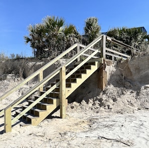 Property grounds - Top floor. Waterfont complex. View of the bay. Comfy, cozy and ready for you! (Tybee Island)