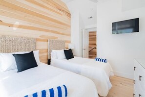 4 soverom, strykejern/-brett, wi-fi og sengetøy