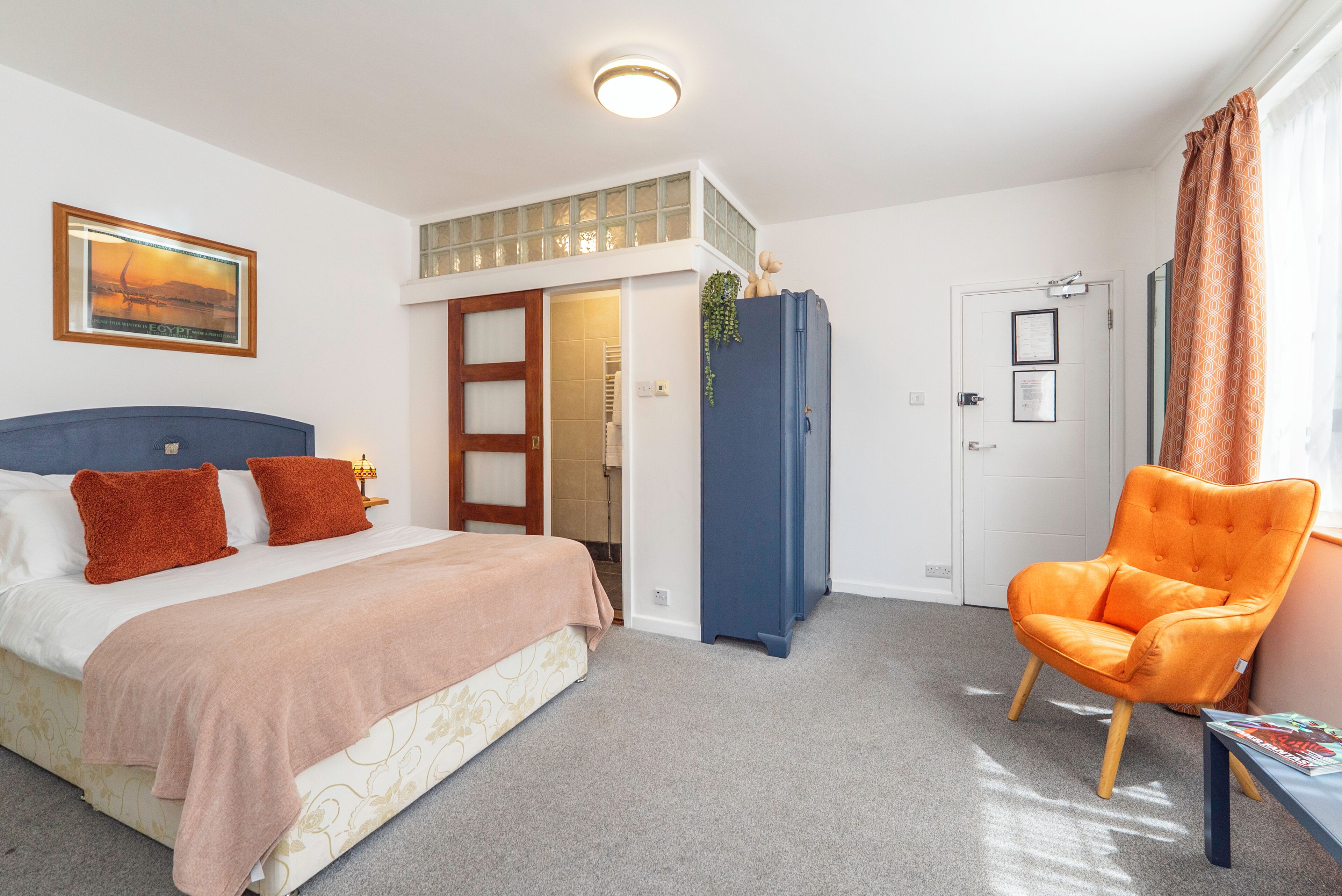 1 bedroom, iron/ironing board, travel cot, free WiFi