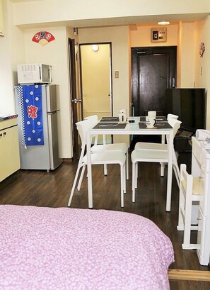 1 bedroom, desk, iron/ironing board, bed sheets