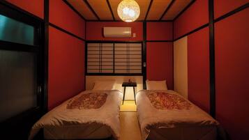 2 quartos, escrivaninha, Wi-Fi de cortesia, roupa de cama