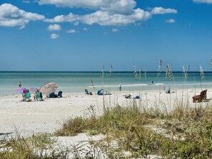 Tæt på stranden