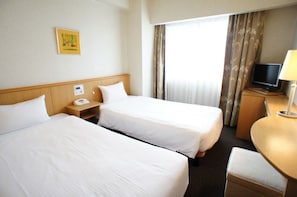 1 bedroom, desk, soundproofing, iron/ironing board