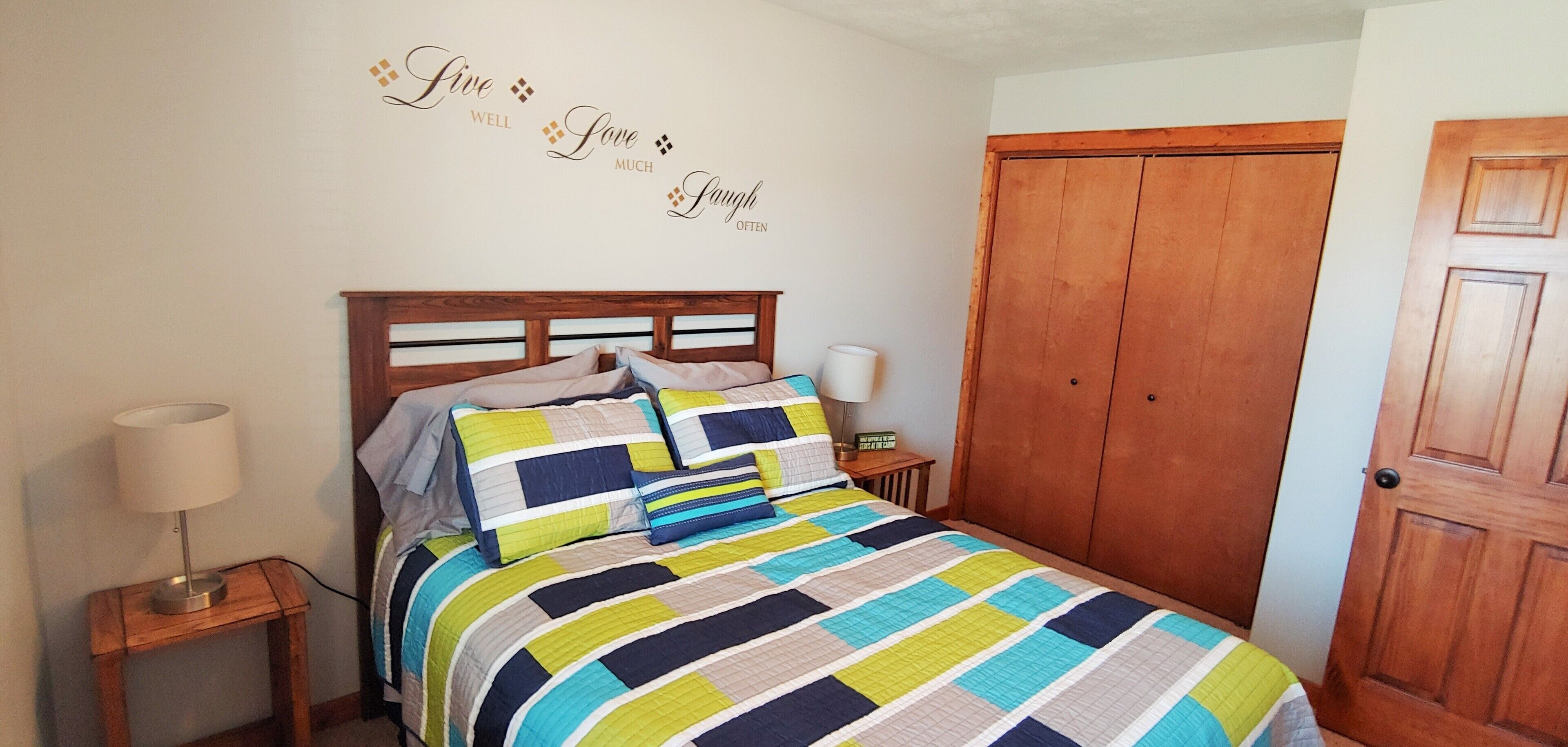 The Good Life Cabin - Bridges Bay Resort in Okoboji, Iowa