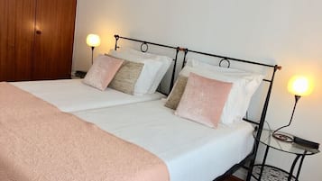 1 bedroom, in-room safe, iron/ironing board, WiFi