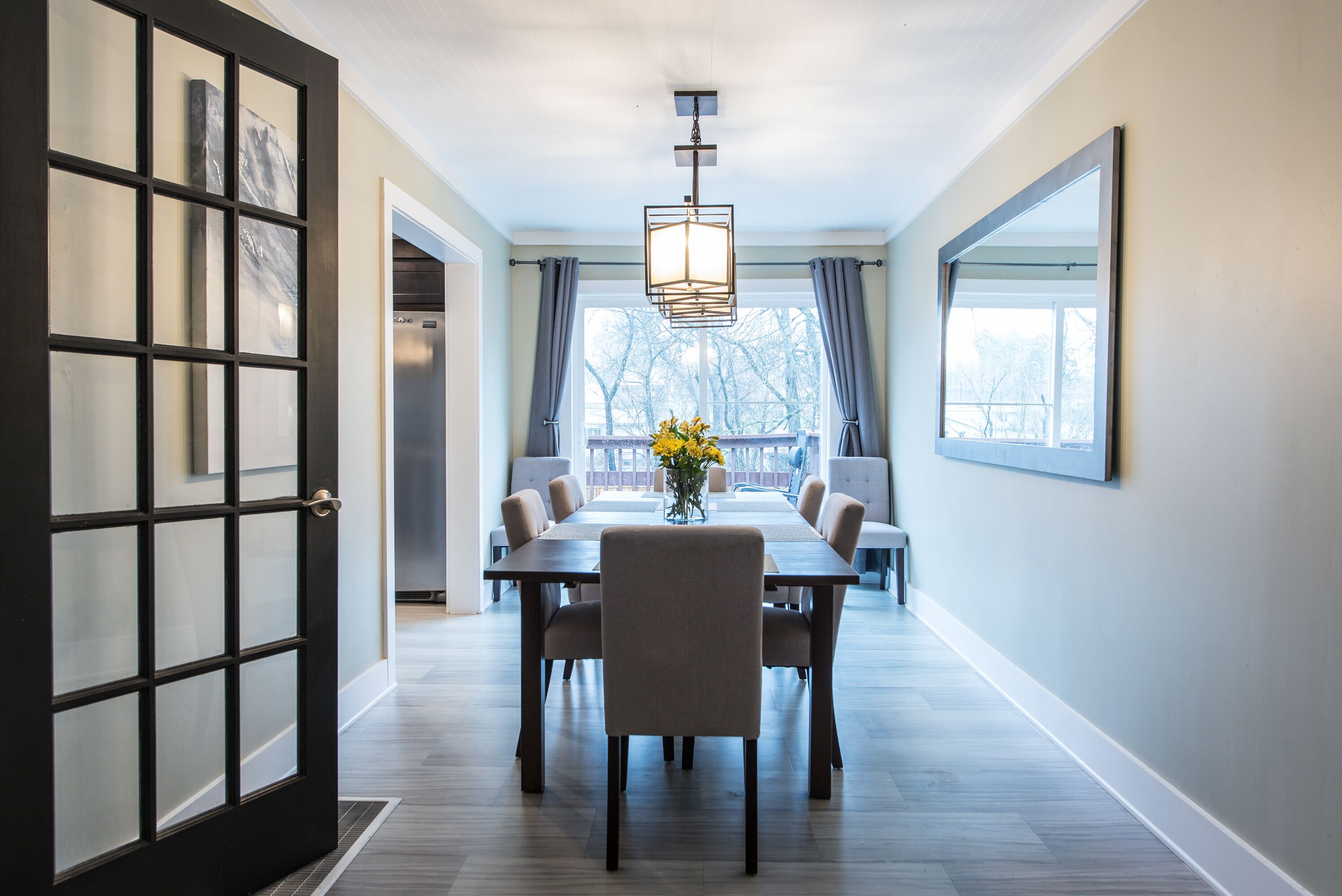 Beautiful, 2BR, King Bed, Private Modern Home to Stay In! 11 mins to Downtown!