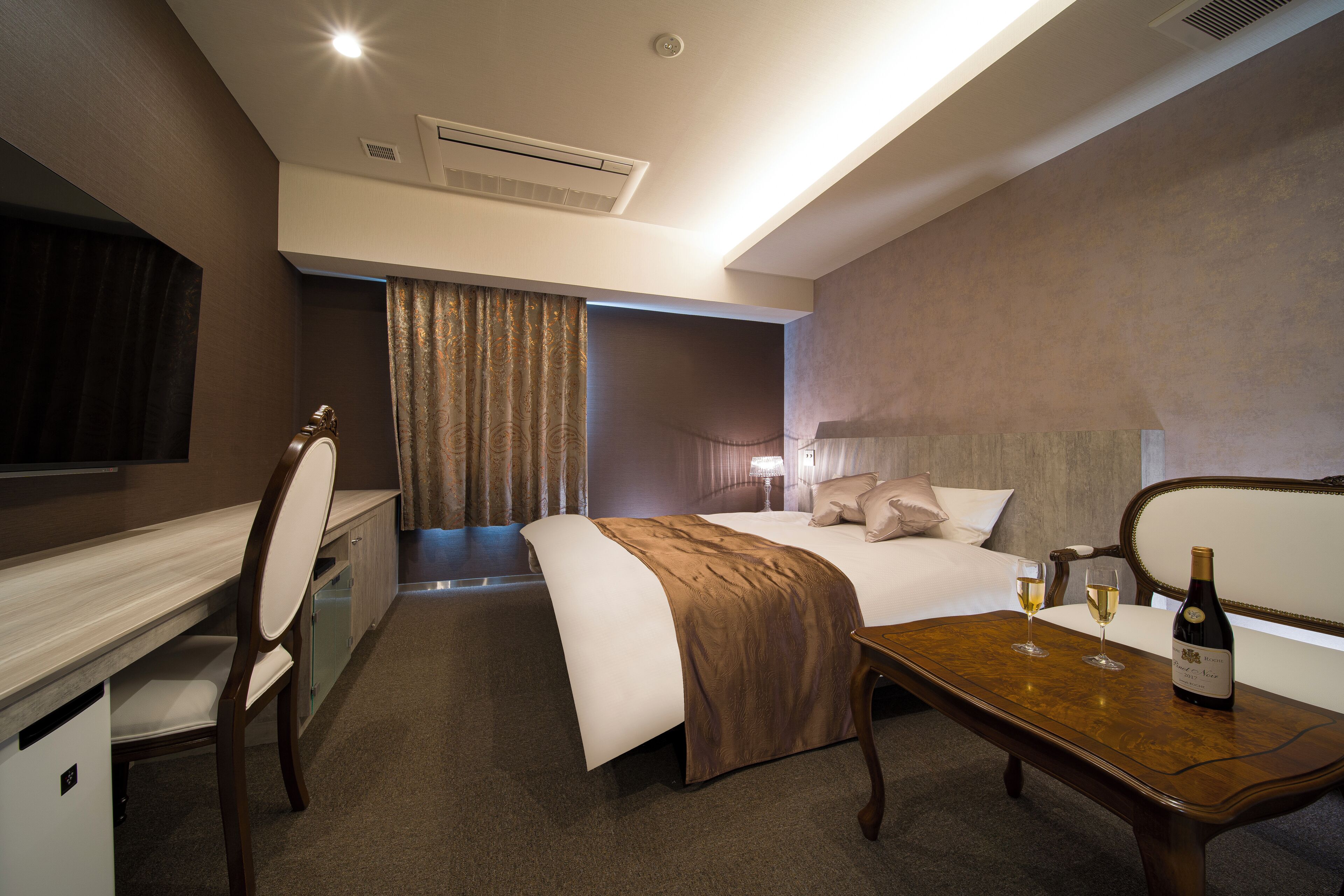 Habitación (C Plan) | Sábanas de algodón egipcio y ropa de cama de alta calidad