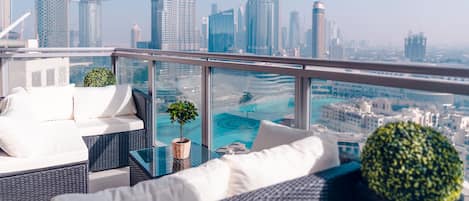 5 bedrooms, individually decorated, individually furnished