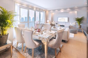 Interior - Elite Royal Apartment - Burj Khalifa & Fountain view - Palace (Dubai)