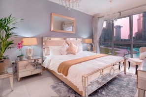 Apartment, 3 Bedrooms | 3 bedrooms, individually decorated, individually furnished