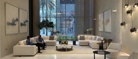 Sittområde i lobbyn