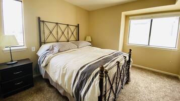 1 bedroom, iron/ironing board, free WiFi, bed sheets