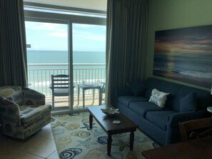 TV - Oceanfront Spacious One Bedroom Condo (Myrtle Beach)