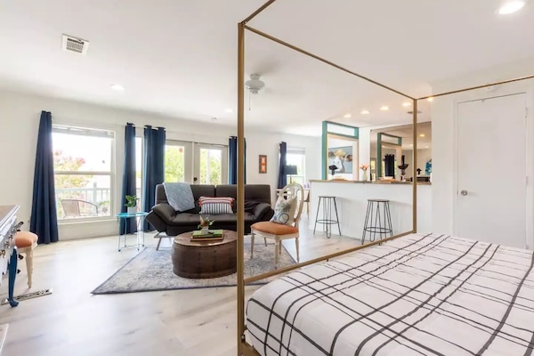 1 dormitorio, escritorio, tabla de planchar con plancha y wifi gratis