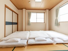 Quarto tradicional, para não fumantes, banheiro compartilhado (Japanese Style, Triple) | Wi-Fi de cortesia