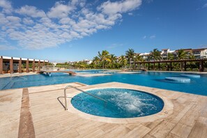 An infinity pool
