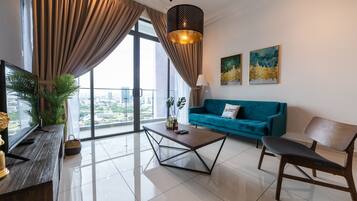 2 bedrooms, iron/ironing board, free WiFi