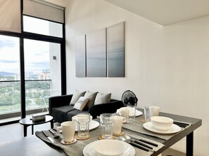 Standard Loft | Private kitchen | Fridge, microwave, stovetop, cookware/dishes/utensils