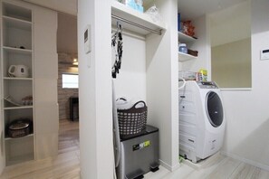 Apartment (A204), Non Smoking | Bathroom | Combined shower/tub, free toiletries, hair dryer, electronic bidet - Anon Shibuya (Tokyo)