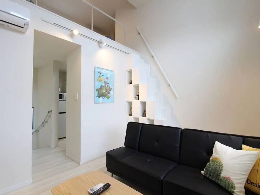 Apartment (A203) | Wohnzimmer | 40-Zoll-LCD-Fernseher mit Digitalempfang