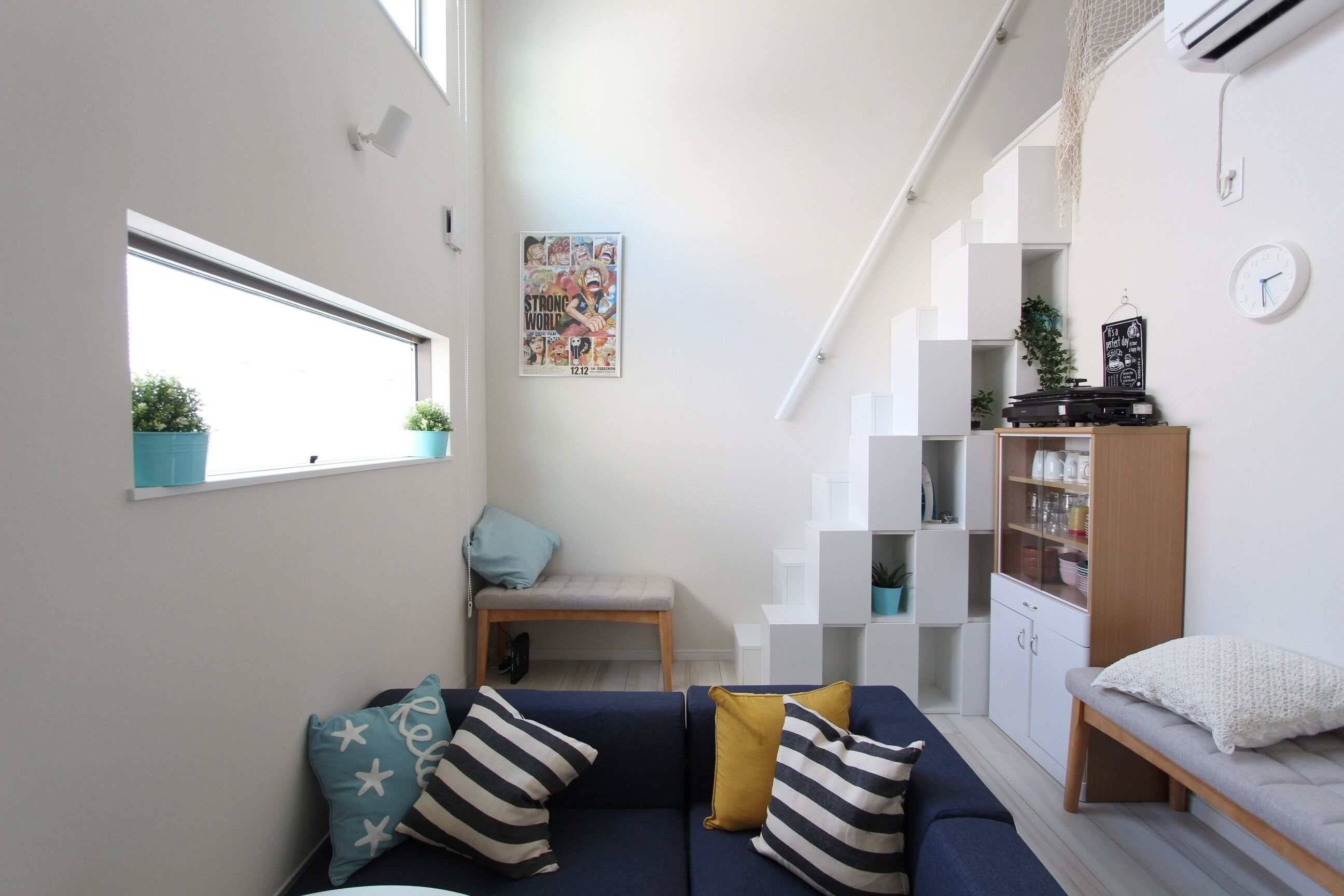 Apartment (B204) | Living room | 40-inch LCD TV with digital channels