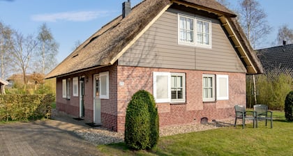 Thatched Villa With 2 Bathrooms Near Appelscha