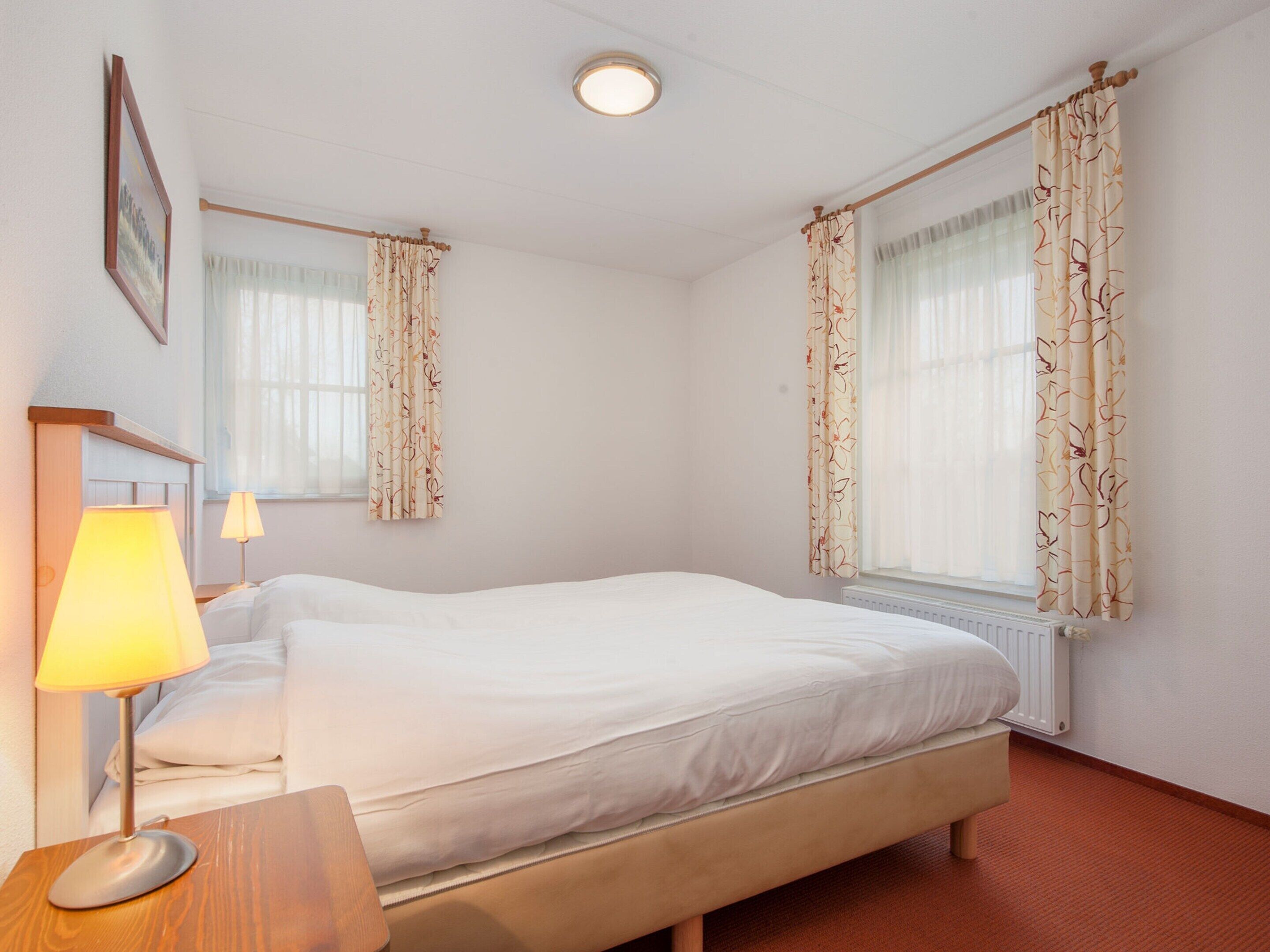 3 bedrooms, individually furnished